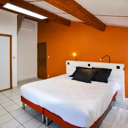 Nyaraló Lovely In Saint Andeol With Kitchen Bourg-Saint-Andéol